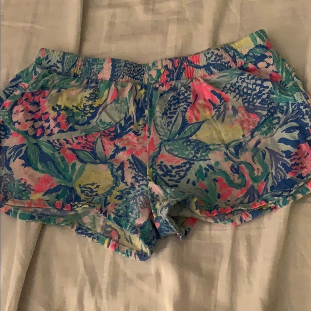 Little Lilly mermaid shorts size large